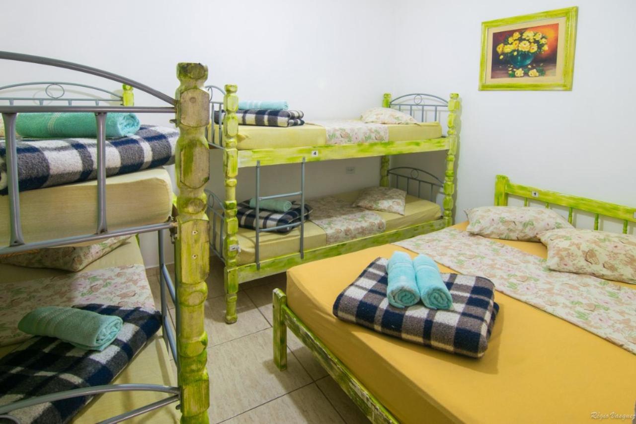 Pousada Casa Do Rio Hostel - 8 Min Do Centro Historico - Passeio De Barco Com Saida Da Pousada -Pago A Parte- Perto Das Praias E Beira Rio Парати Екстериор снимка